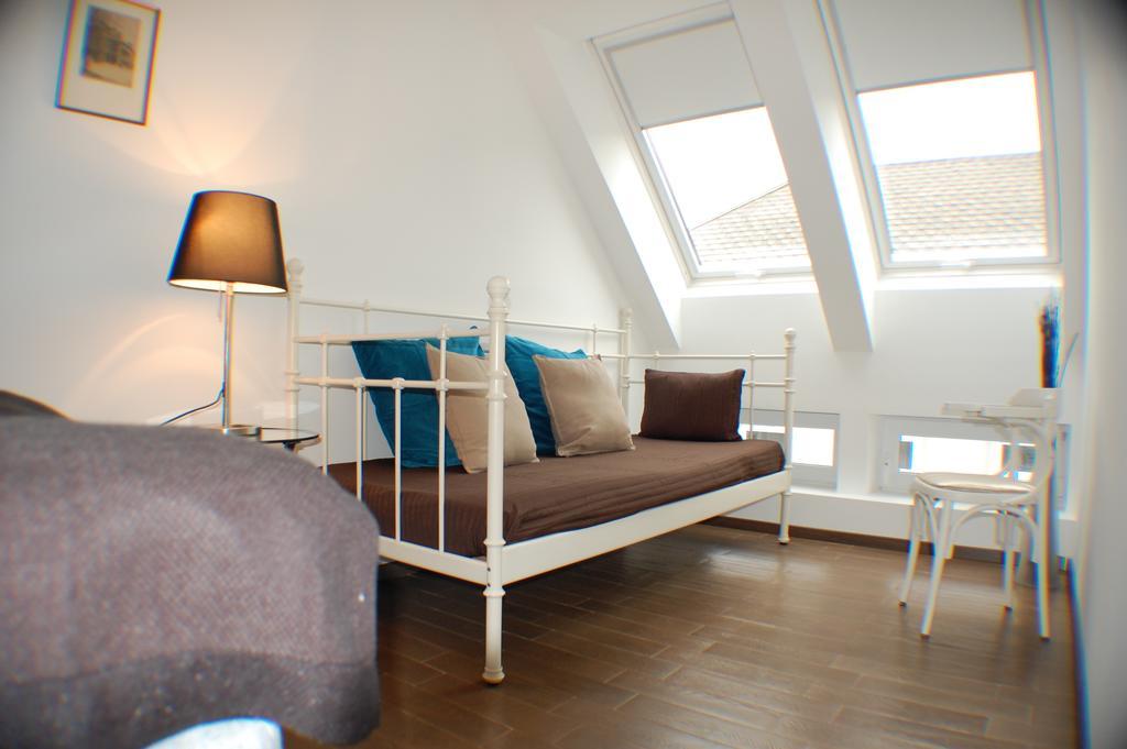 Alga Apartments Am Westbahnhof Vienna Room photo